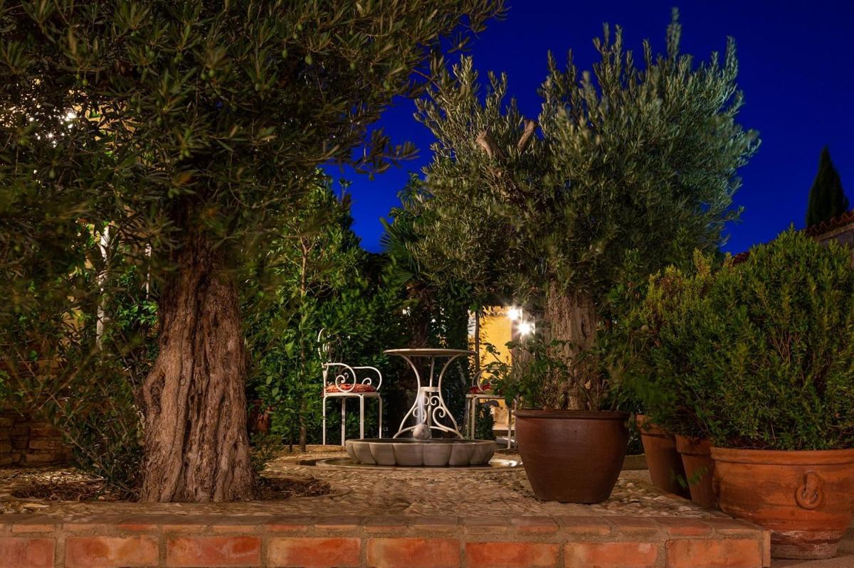 Beautiful Alamedas: casa rural con piscina Castronuno Exterior foto