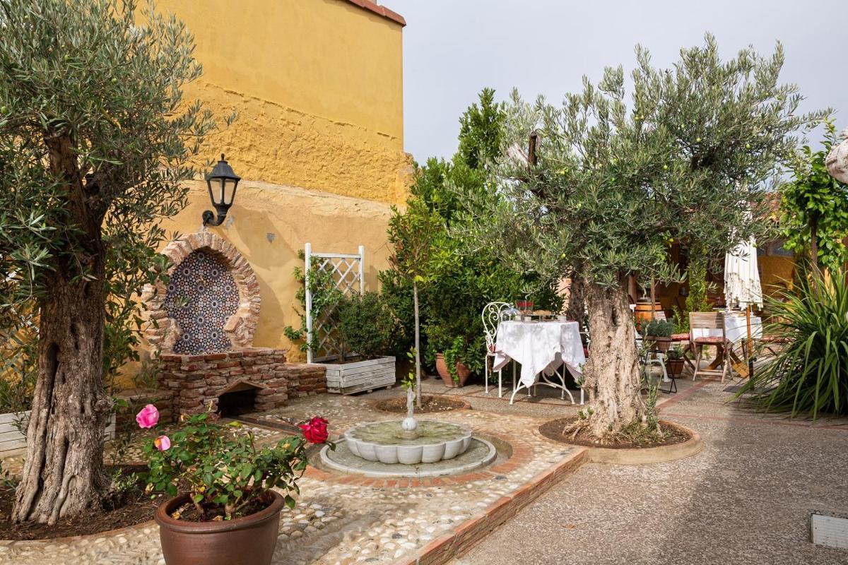 Beautiful Alamedas: casa rural con piscina Castronuno Exterior foto